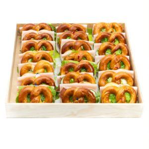-Sandwich pretzel